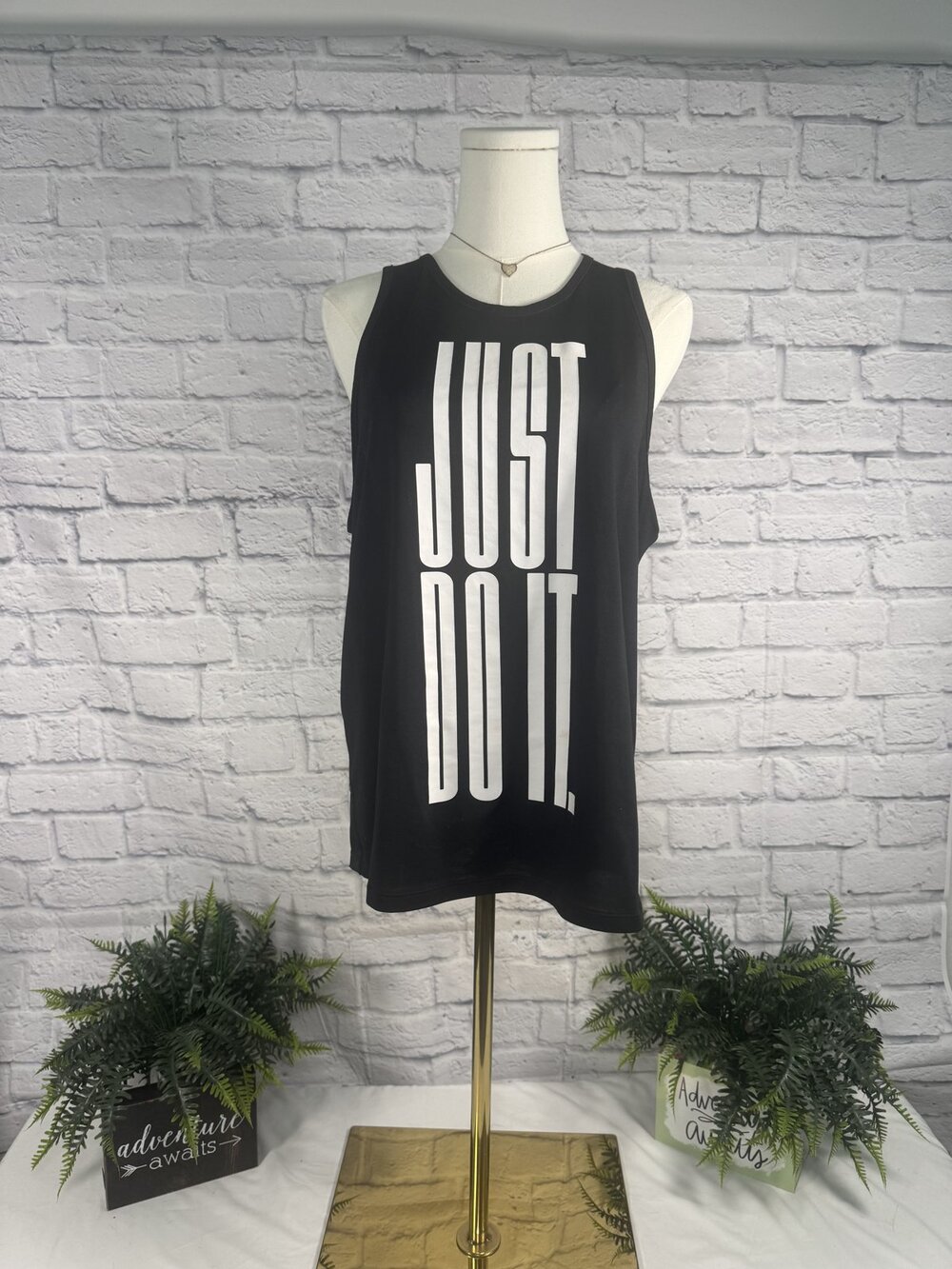 Nike Just Do It Black Muscle Tank Top M Dropped Armhole Workout Gym Tee